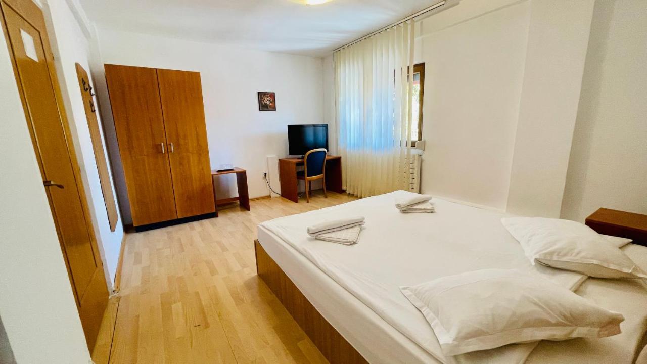 Pensiunea Luminita Buşteni Extérieur photo