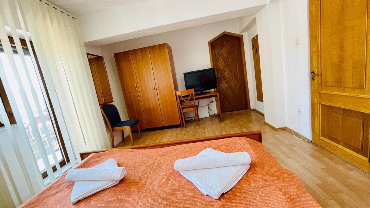 Pensiunea Luminita Buşteni Extérieur photo