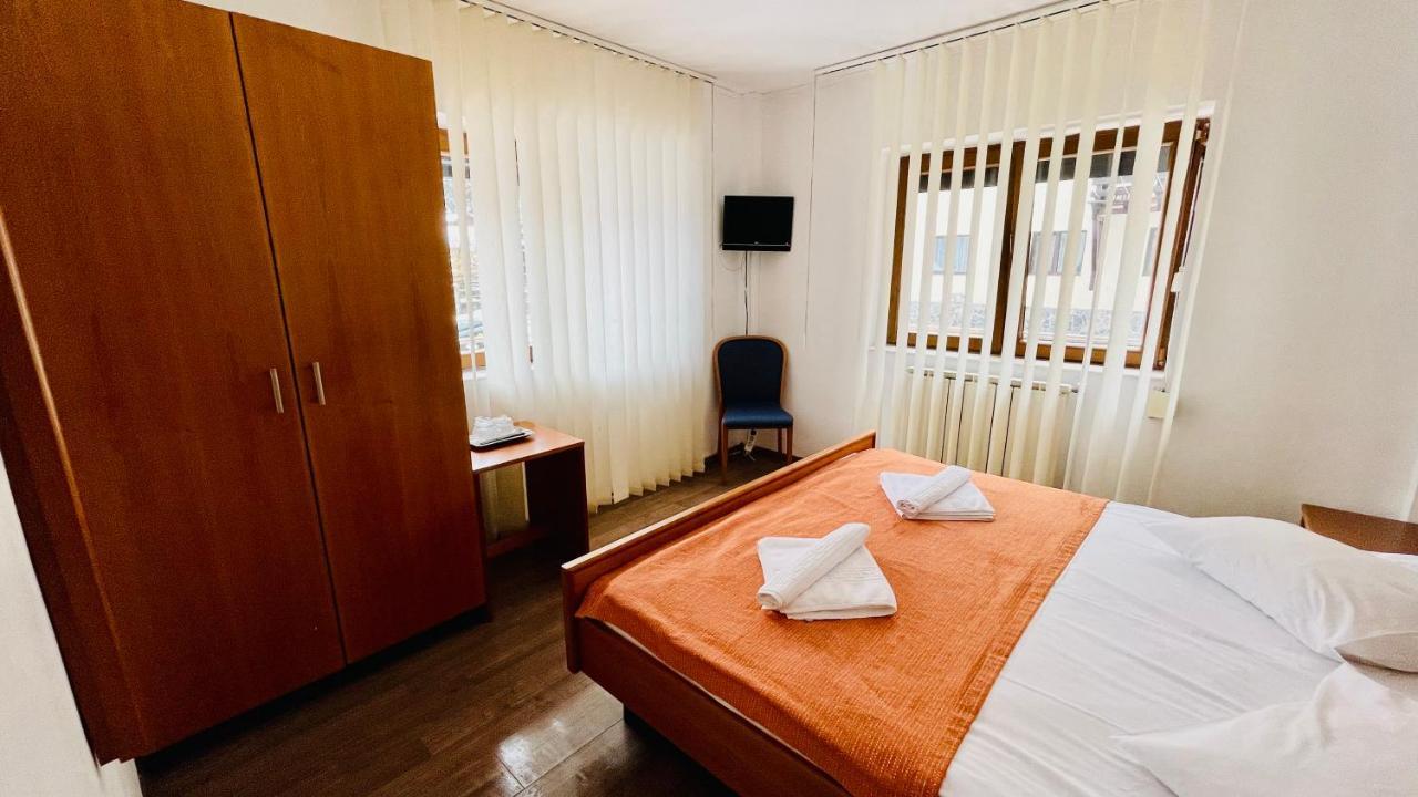 Pensiunea Luminita Buşteni Extérieur photo