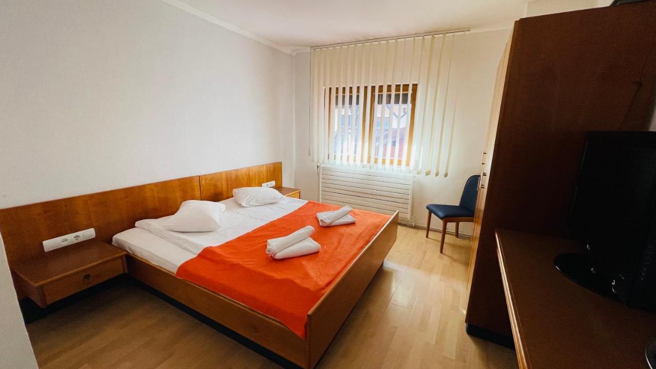 Pensiunea Luminita Buşteni Extérieur photo