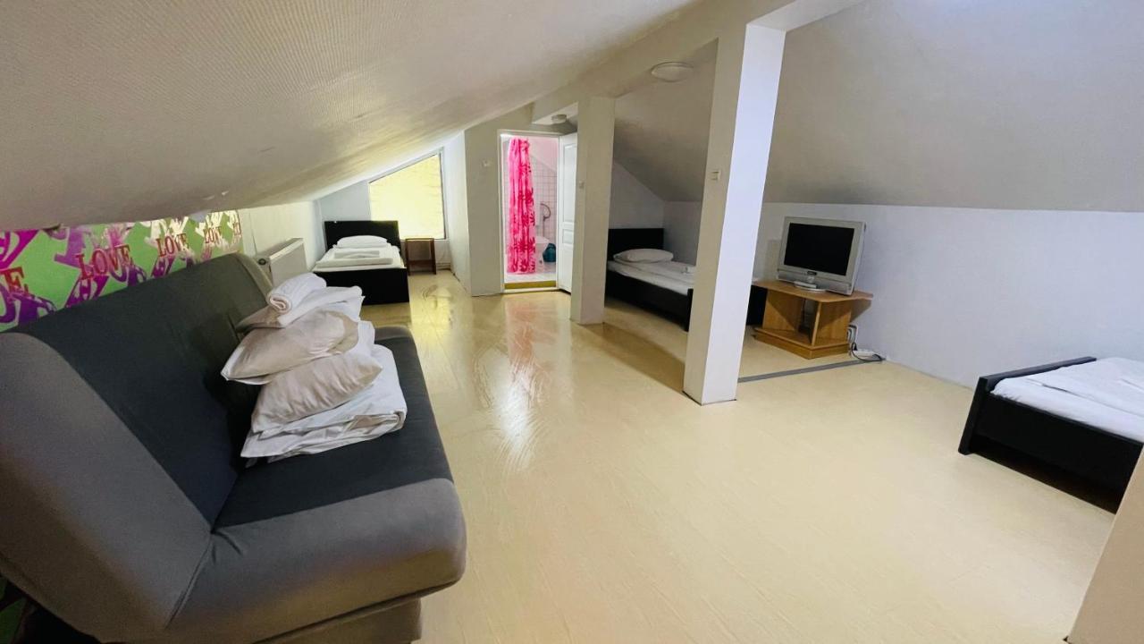 Pensiunea Luminita Buşteni Extérieur photo