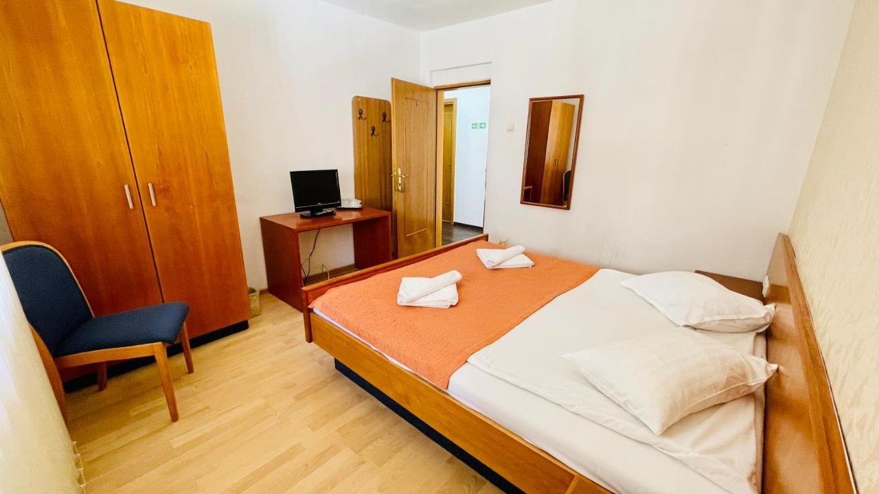 Pensiunea Luminita Buşteni Extérieur photo