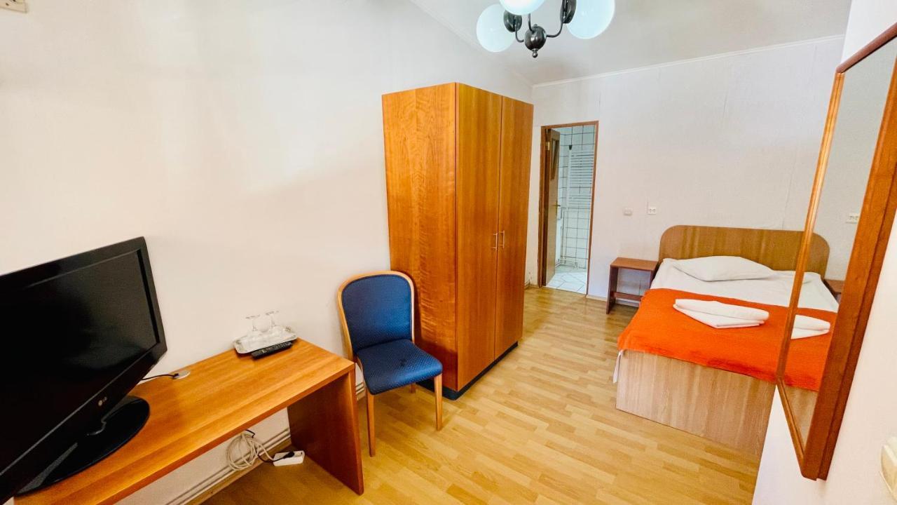 Pensiunea Luminita Buşteni Extérieur photo